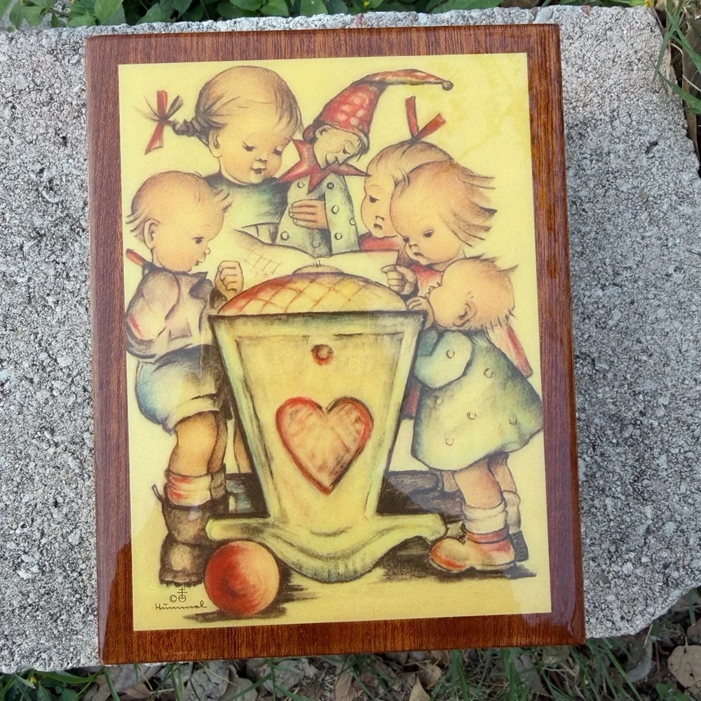 Vintage Hummel Wooden Trinket Jewelry‎ Box • Made in Italy • Collectible Art Lid
